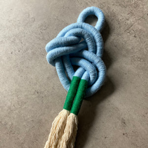Knot Lightblue