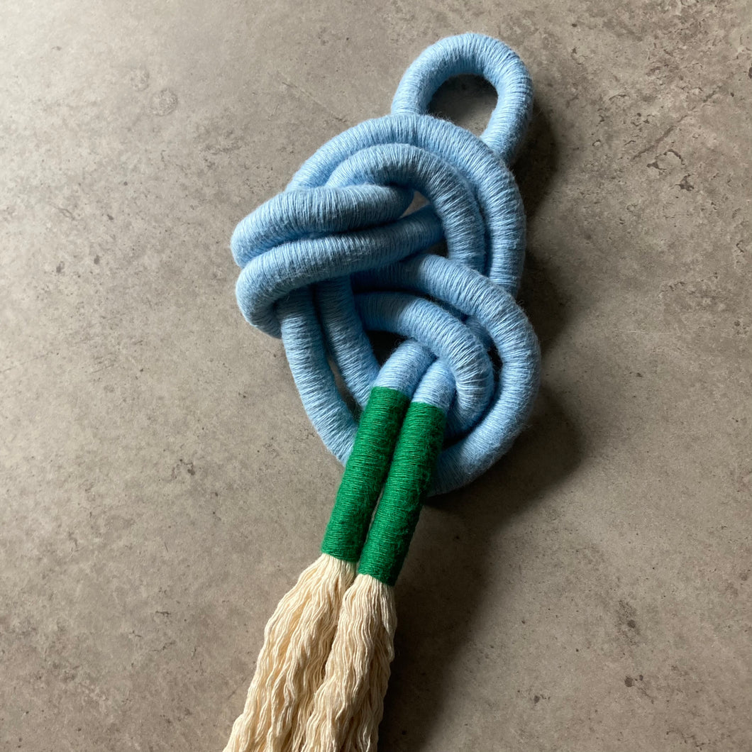 Knot Lightblue