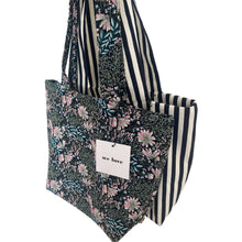 Load image into Gallery viewer, Tote Bag - Flowers
